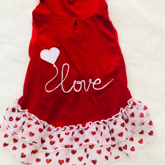 ❤️Red & White LOVE Doggie Dress with Ruffles❤️ - Picture 13 of 14